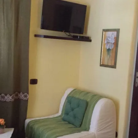 Holiday home Salina Acroeoliano In