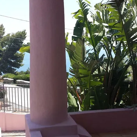 Holiday home Salina Acroeoliano In Leni